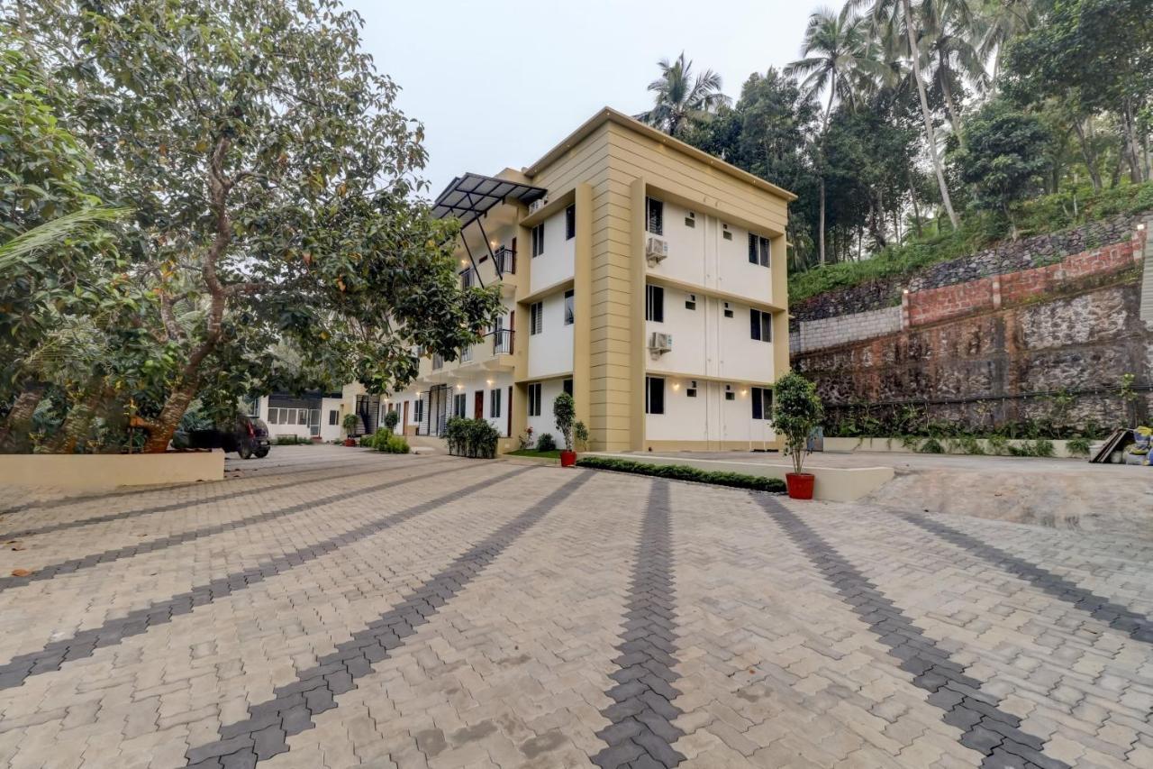 Oyo Home 78041 Luxurious Stay Sastha Homes Kozhikode Eksteriør bilde